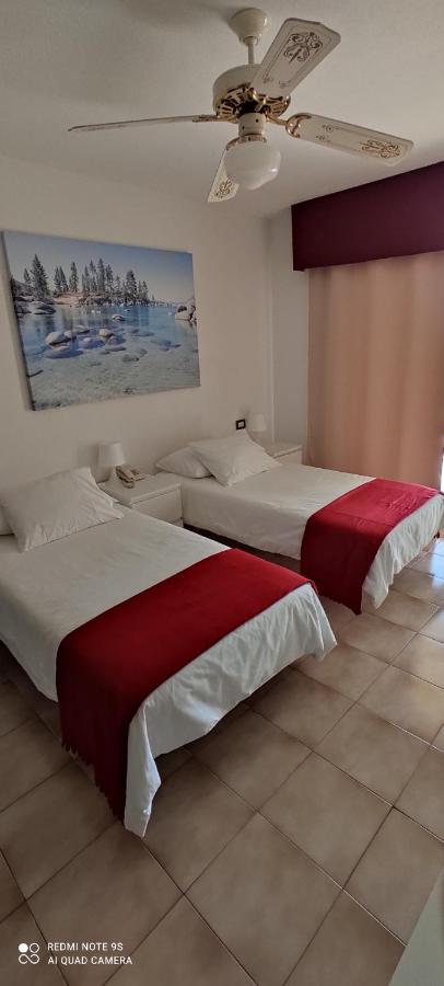 Castle Harbour 425 Lägenhet Los Cristianos  Exteriör bild